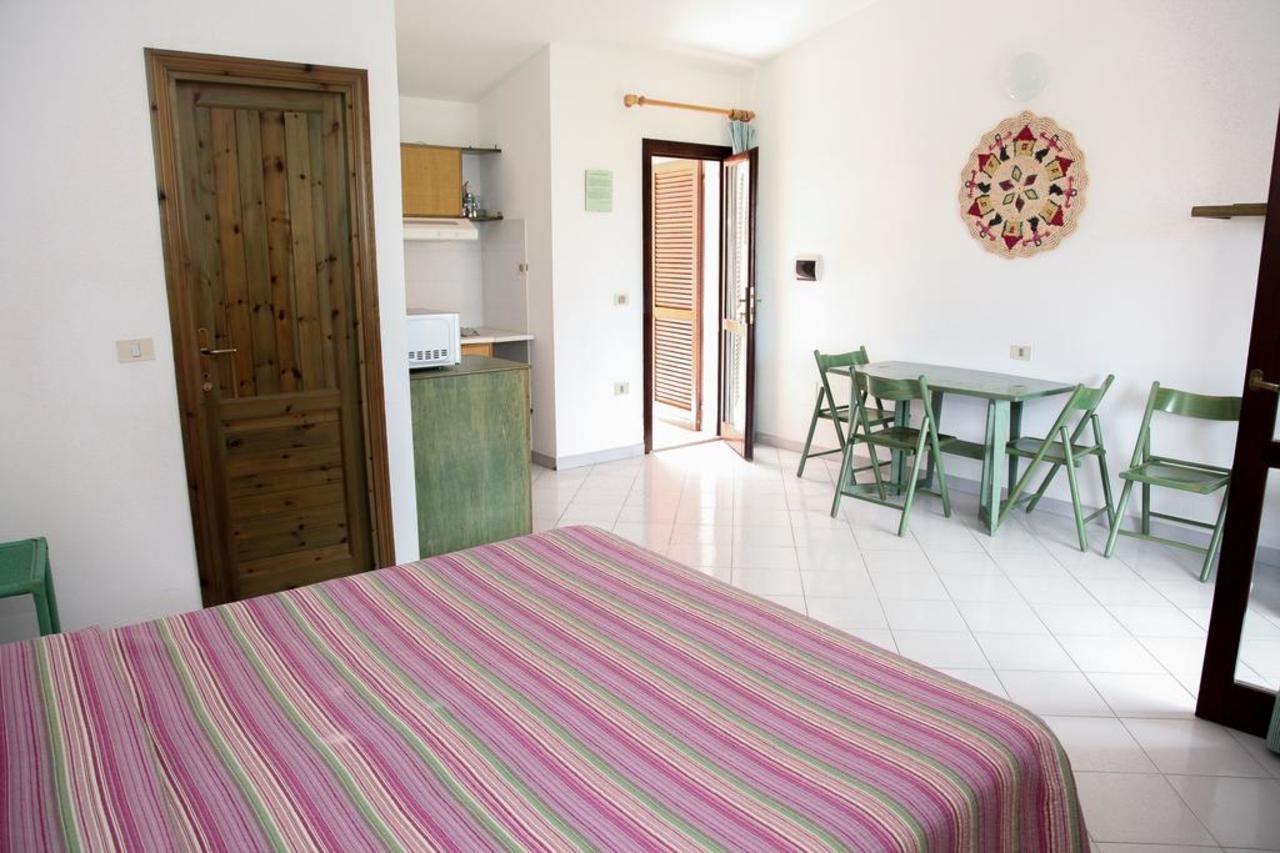 A.i.r. Borgo Di Mare Aparthotel