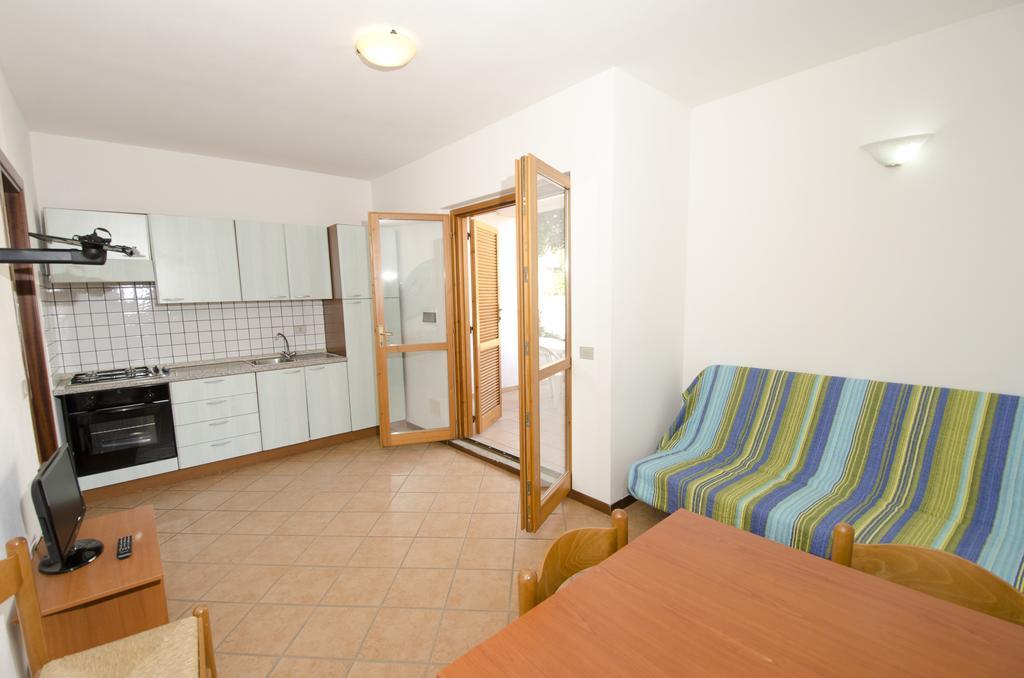 Aparthotel A.i.r. Borgo Di Mare 2*