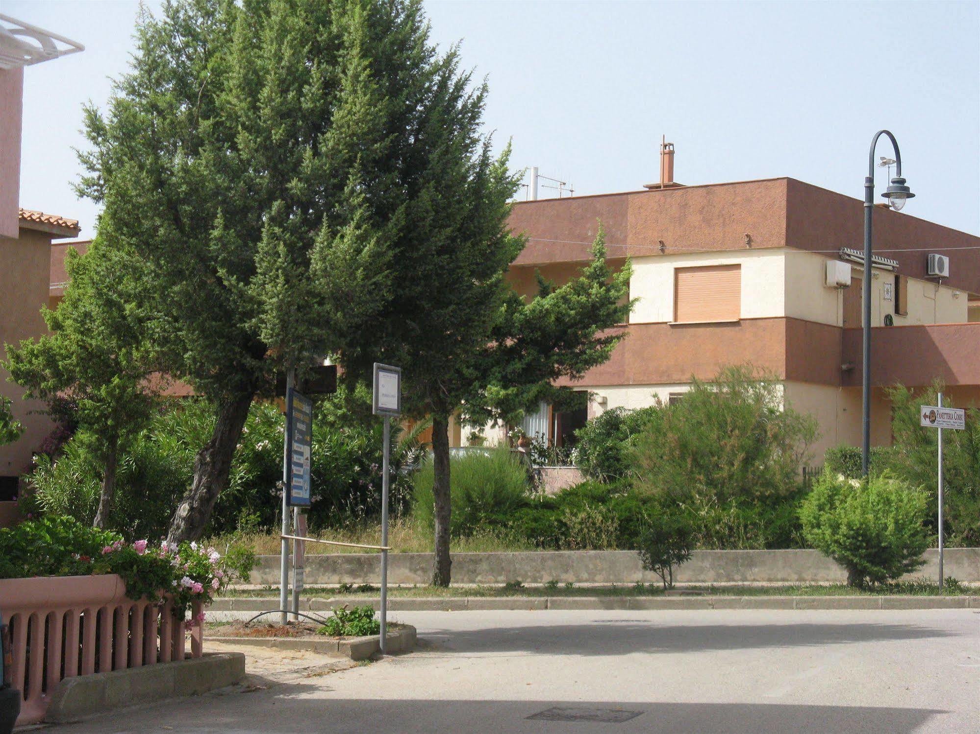 Aparthotel A.i.r. Borgo Di Mare 2*