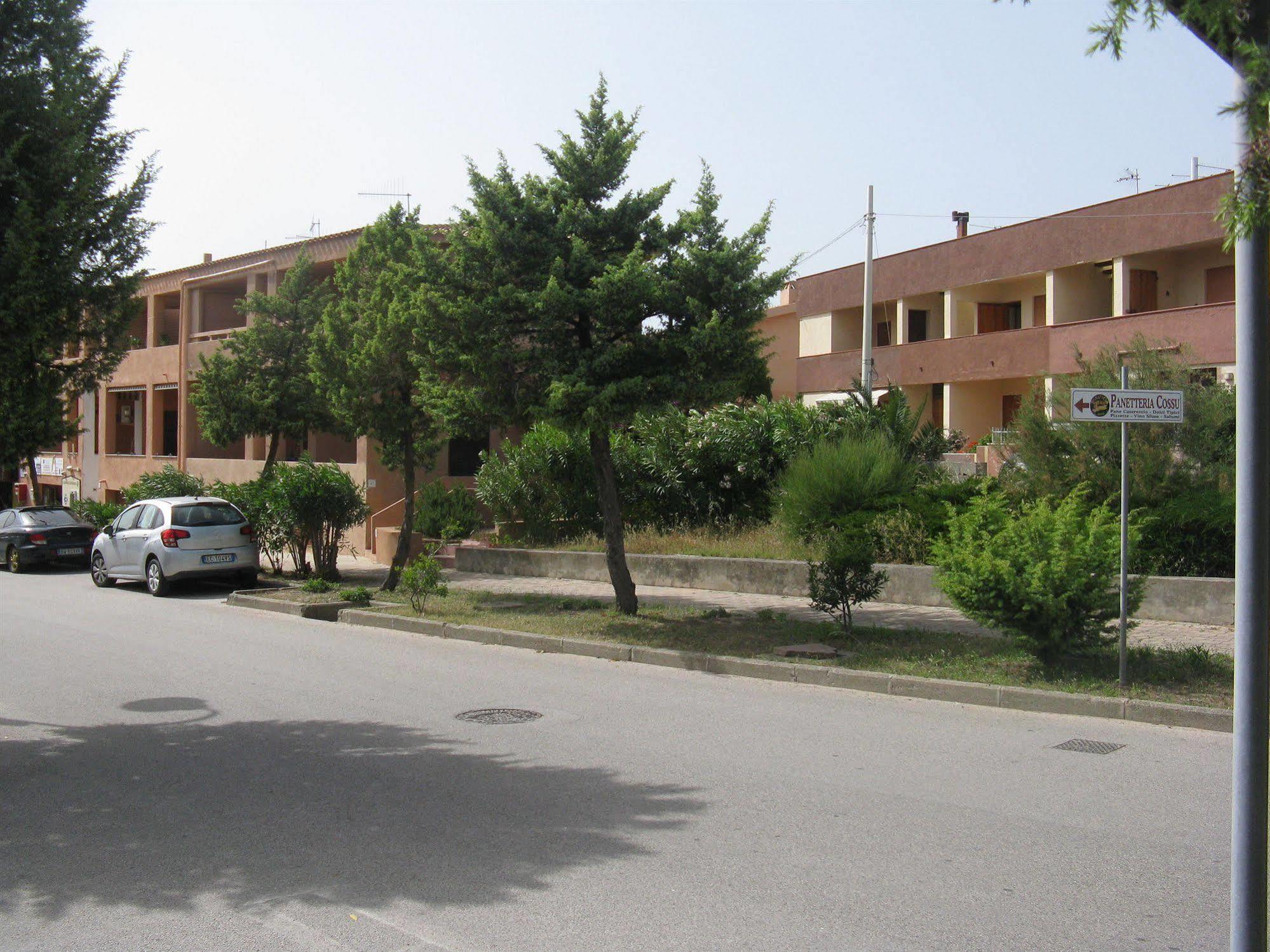 A.i.r. Borgo Di Mare 2* Isola Rossa (Sassari)
